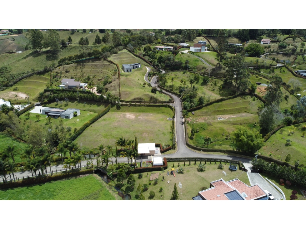 Venta de lote en parcelación de San Antonio de Pereira — foto 3