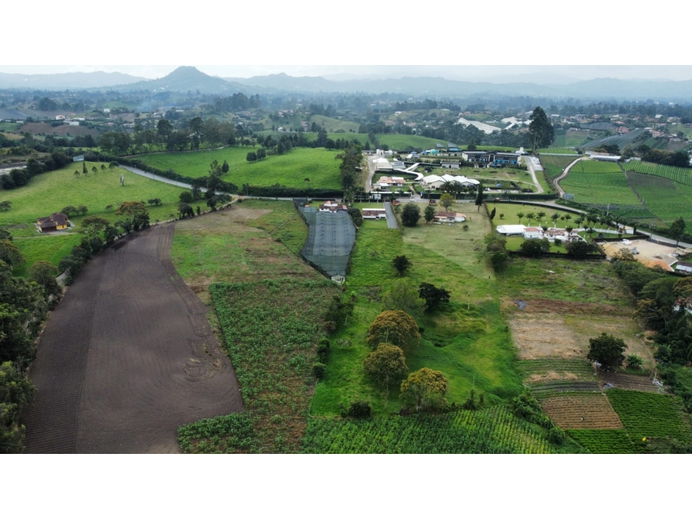 Venta de lote con uso mixto en El Carmen de Viboral, Antioquia — foto 5