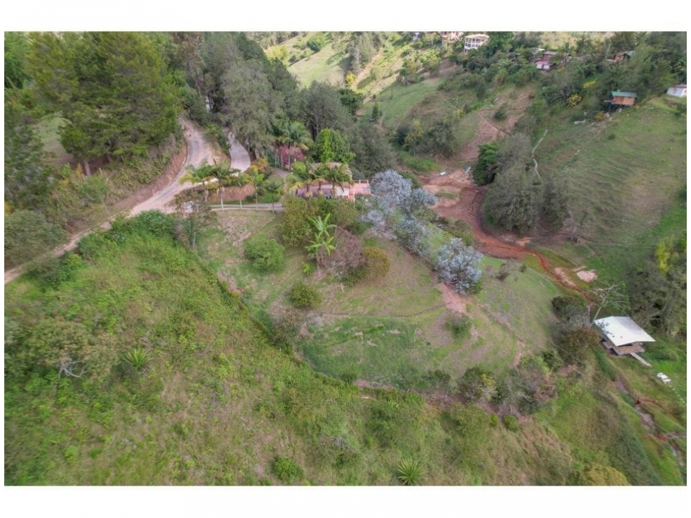 Venta de casa campestre en El Peñol, Antioquia - 5