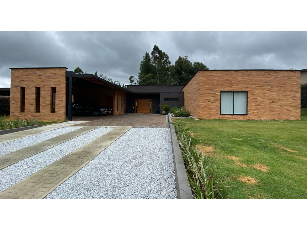 Venta de casa campestre en la Ceja Antioquia