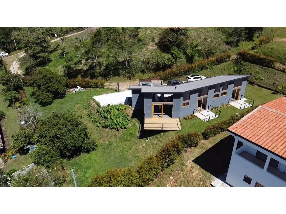 Venta de casa campestre en el Carmen de Viboral Vereda Samaria — foto 5