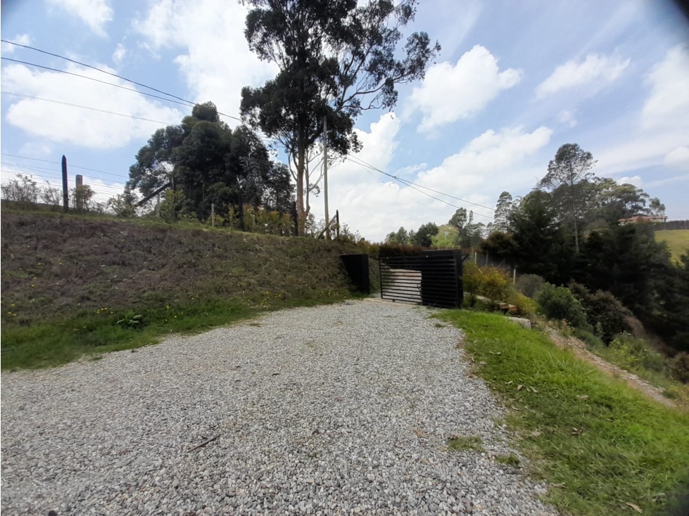 Venta de casa en parcelación de El Carmen de Viboral - 2