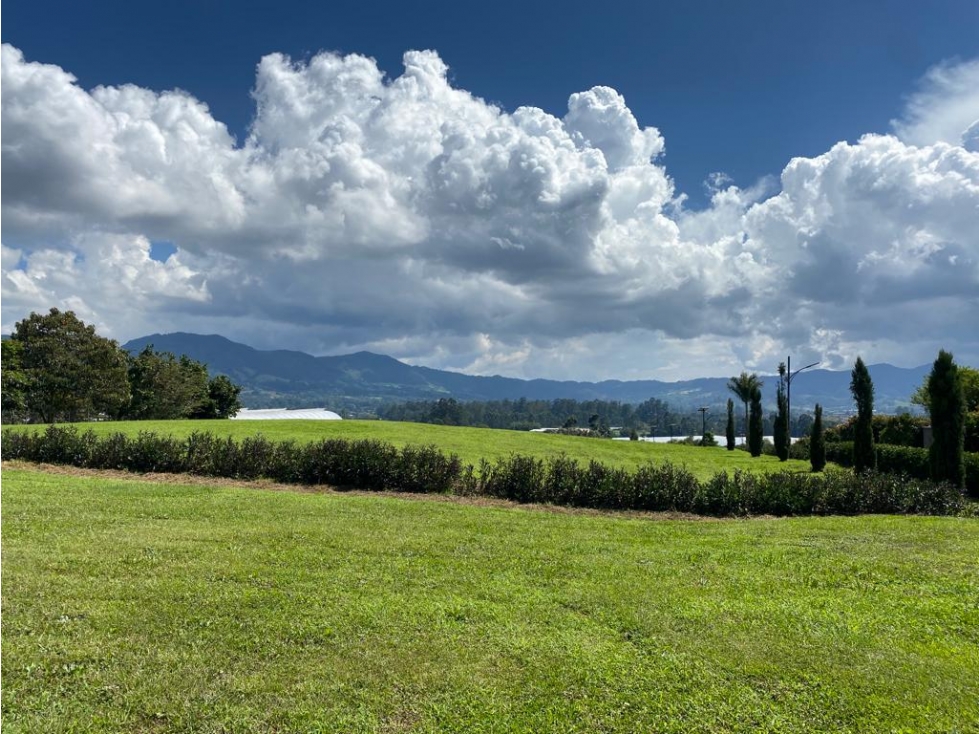 Venta de lote en exclusiva parcelación de La Ceja Antioquia — foto 6