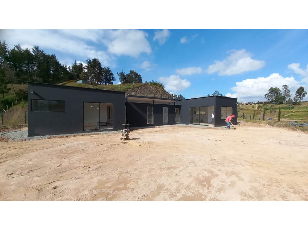 Venta de casa campestre en parcelación de San Vicente, Antioquia — foto 2