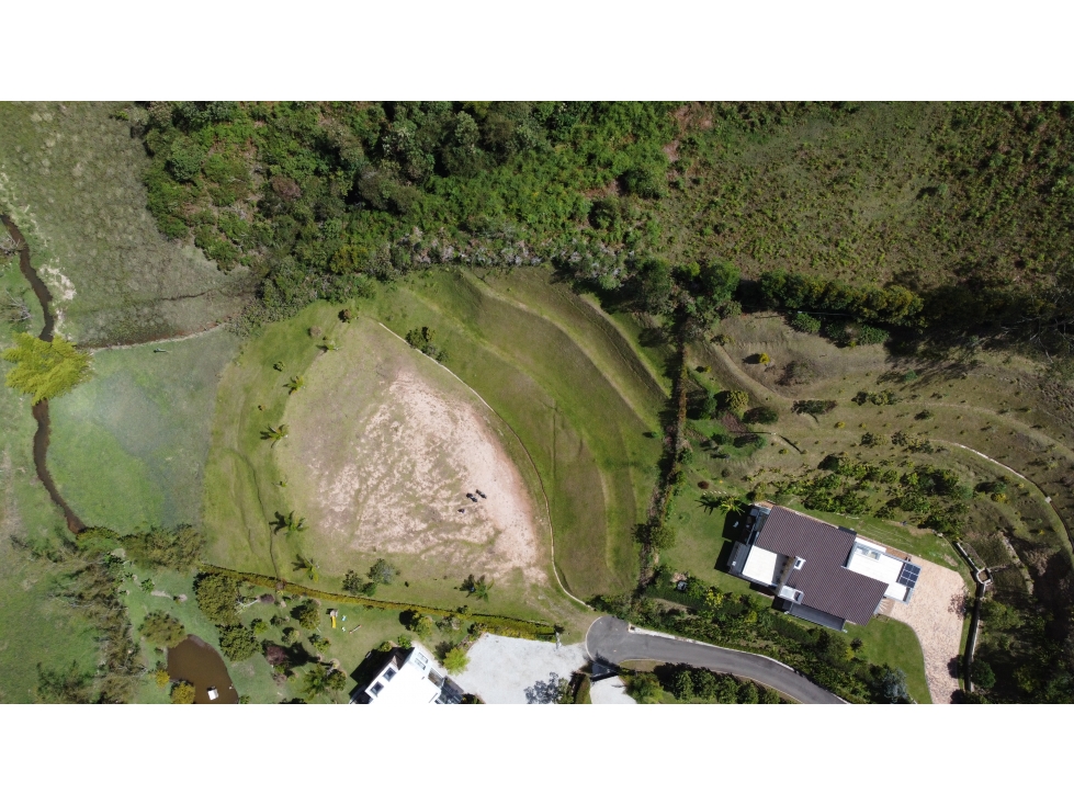 Venta de lote en parcelación de San Antonio de Pereira — foto 2