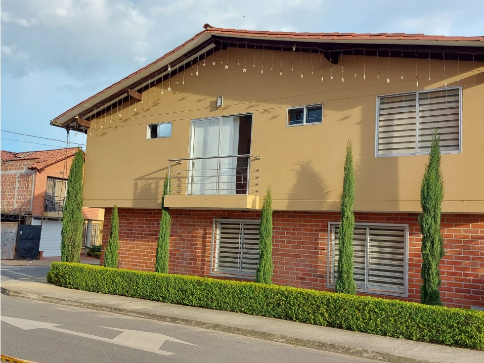 Venta de casa en San Antonio de Pereira
