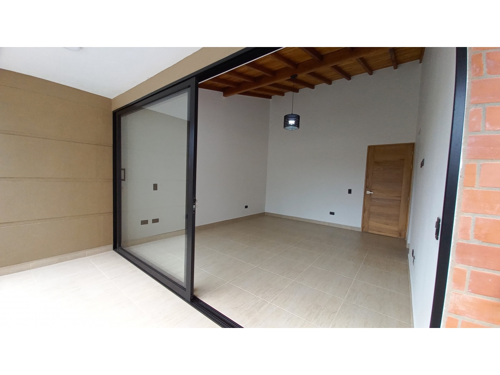 Venta de casa en exclusivo sector de San Antonio, Rionegro — foto 6