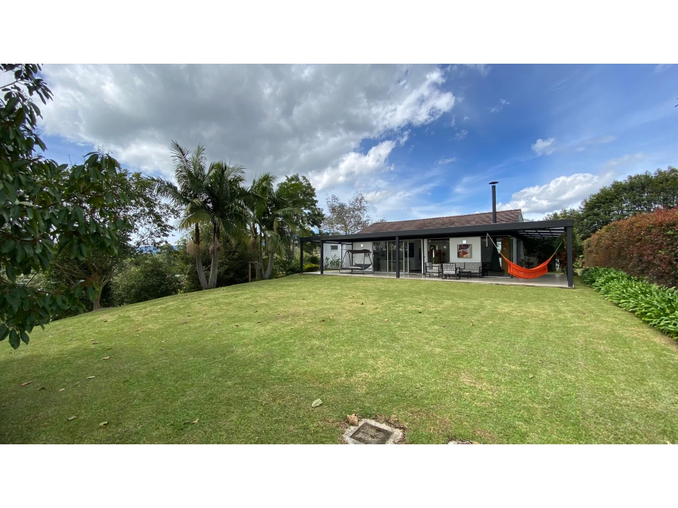 Venta de casa campestre en parcelacion via San Antonio La Ceja — foto 3