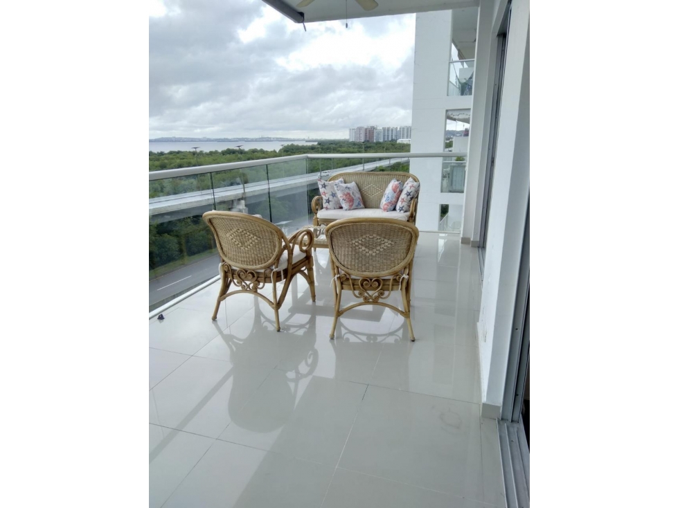 APARTAMENTO CON VISTA A LA CIENAGA Y A LA CIUDAD