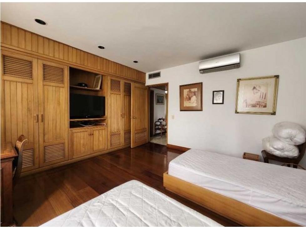APARTAMENTO AMPLIO CON VISTA AL RIO — foto 3
