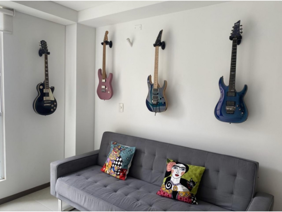 APARTAMENTO CON BUENOS ESPACIOS