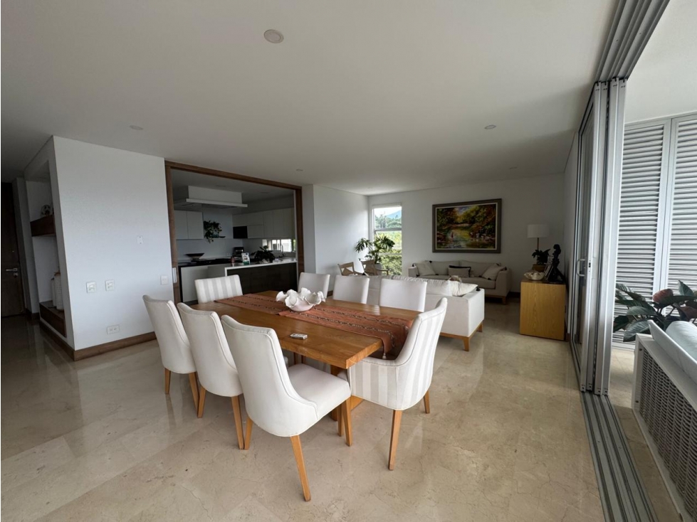 APARTAMENTO MODERNO CON VISTA A LA CIUDAD Y A LOS FARALLONES — foto 3