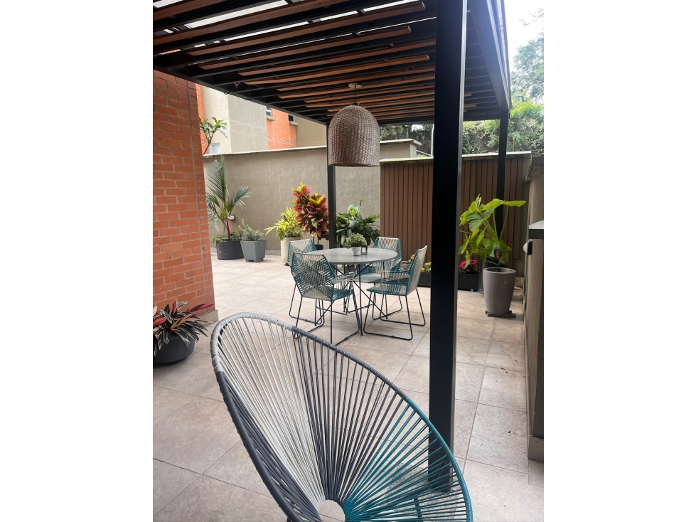 APARTAMENTO EN PRIMER PISO CON TERRAZA — foto 2