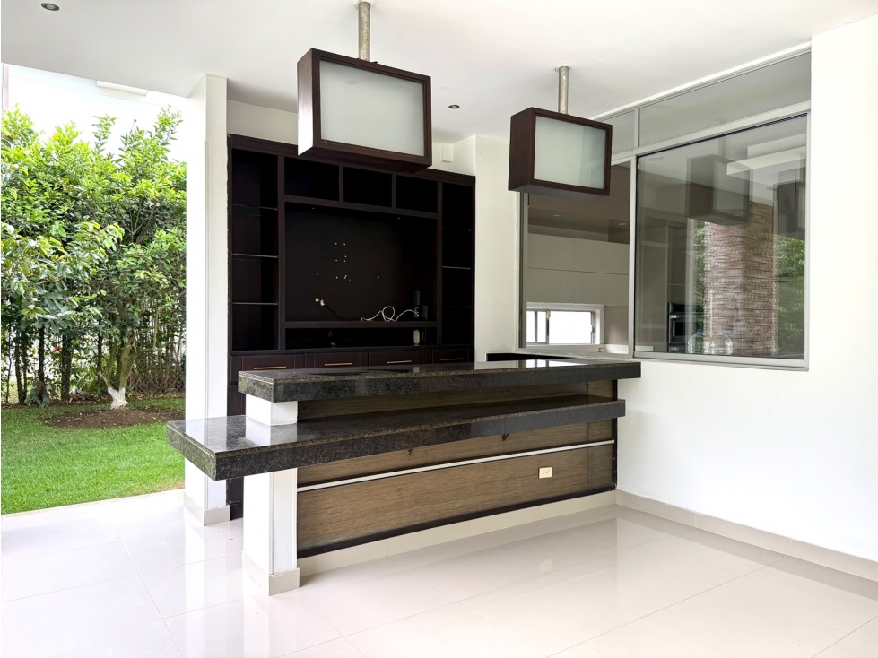 CASA MODERNA EN EL SECTOR DE LA VIGA — foto 3