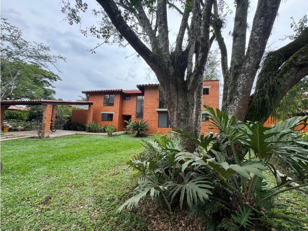 CASA CAMPESTRE EN PANCE