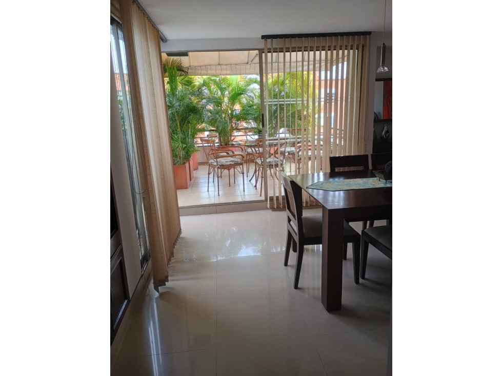 APARTAMENTO PENT-HOUSE EN VENTA EN LA FLORA