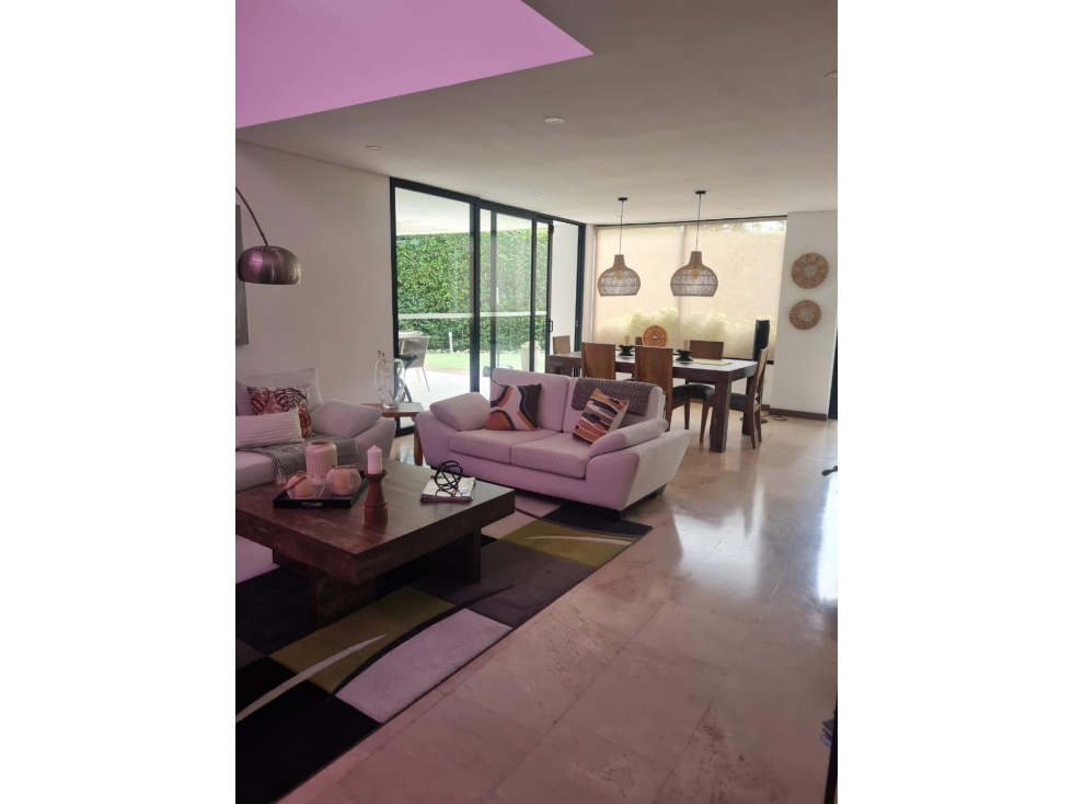CASA AMPLIA CON PISCINA EN PANCE — foto 4
