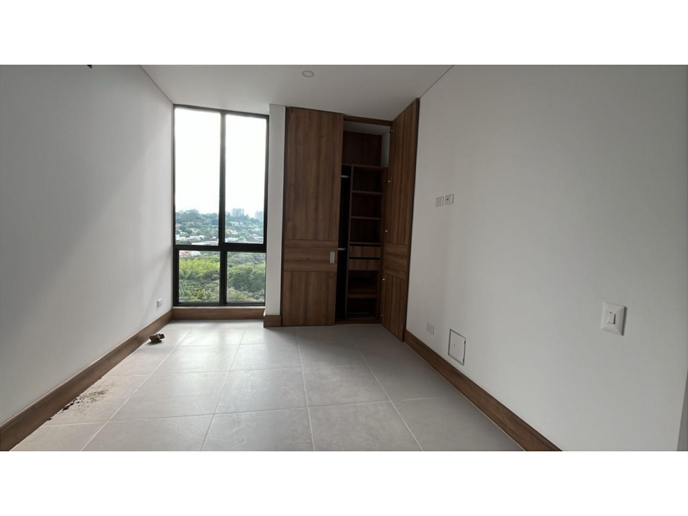 APARTAMENTO CON VISTA AL VALLE Y A LOS FARALLONES — foto 5