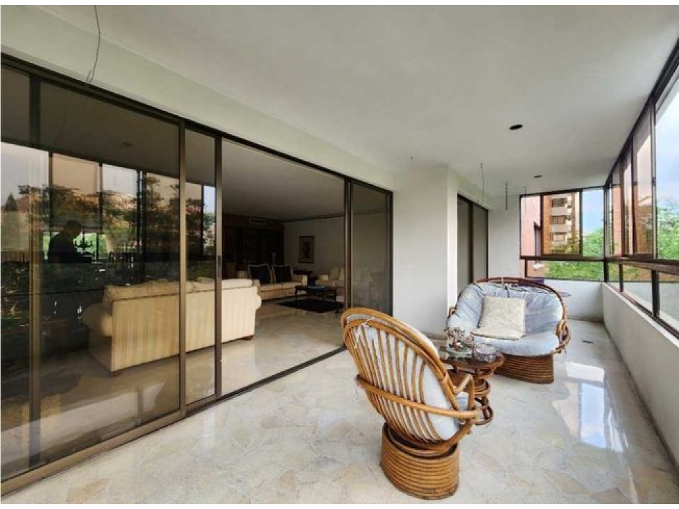 APARTAMENTO AMPLIO CON VISTA AL RIO — foto 4
