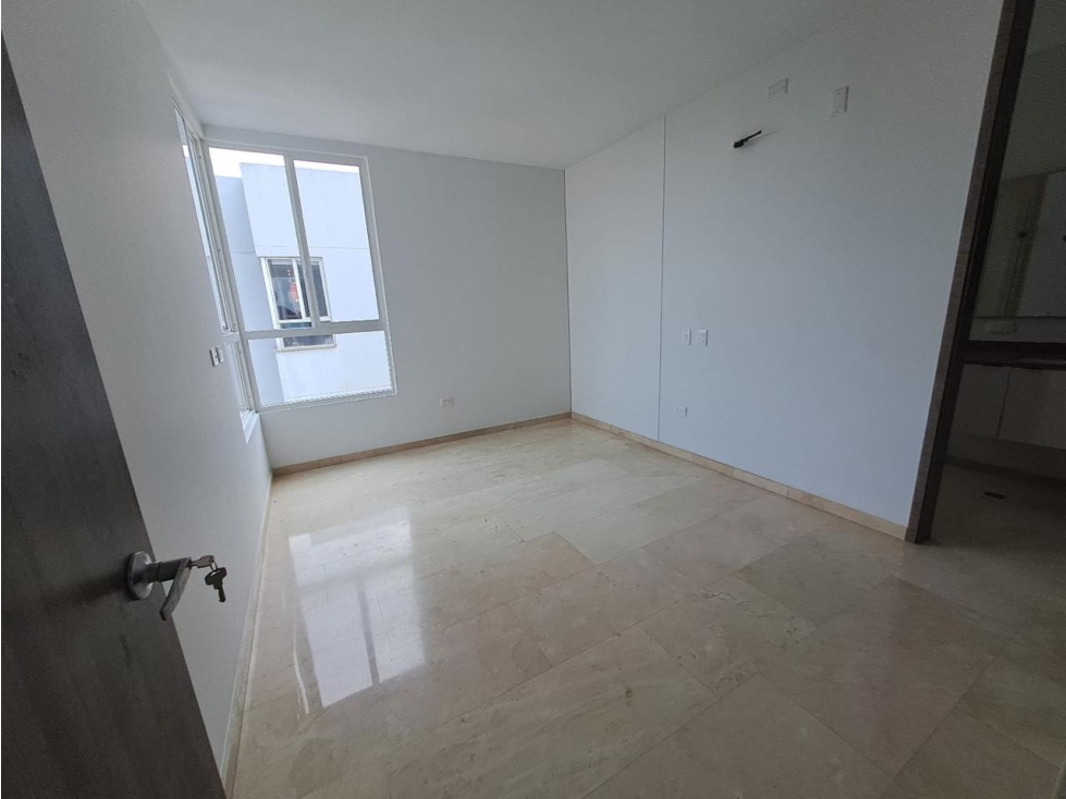 MODERNO APARTAMENTO CON VISTA A LOS FARALLONES — foto 3