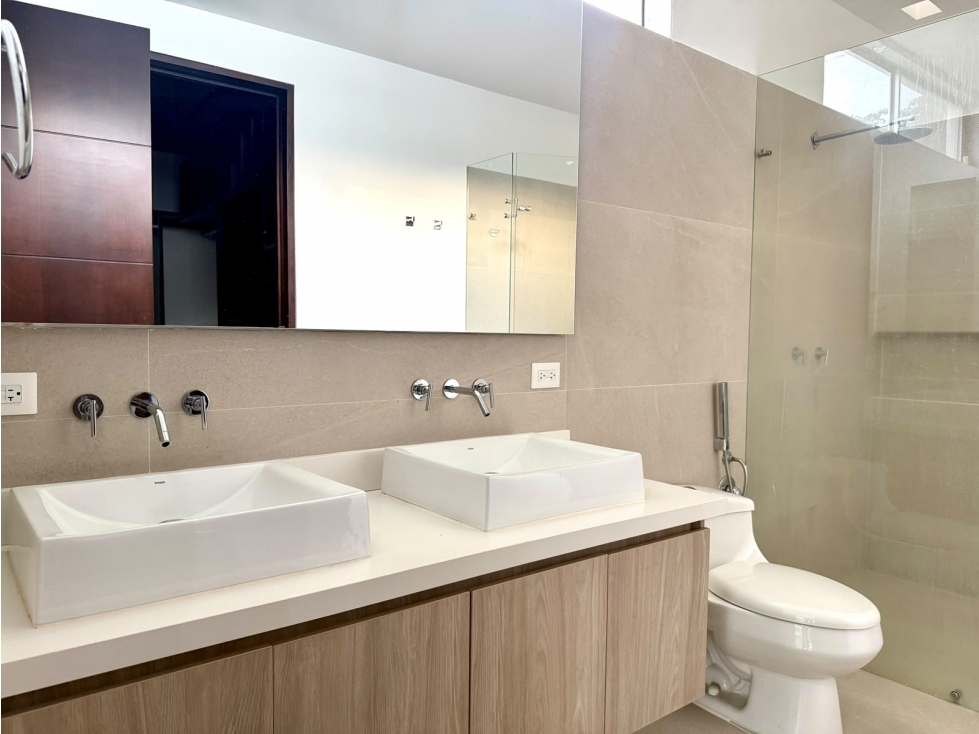 CASA MODERNA EN EL SECTOR DE LA VIGA — foto 4