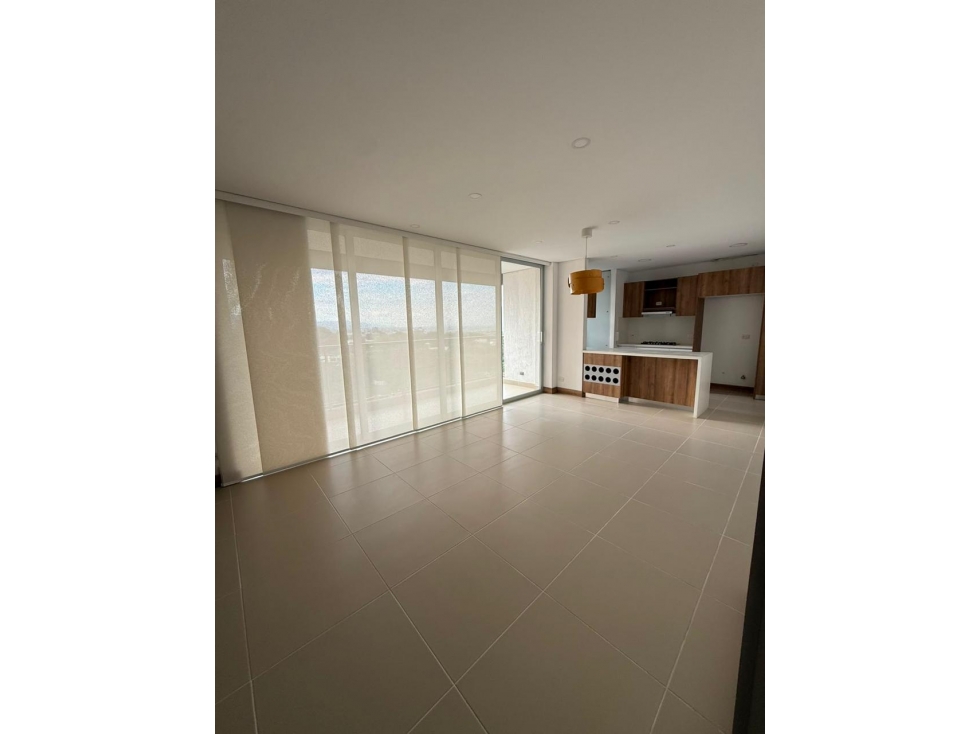 APARTAMENTO CON VISTA A LOS FARALLONES Y LA CIUDAD — foto 3