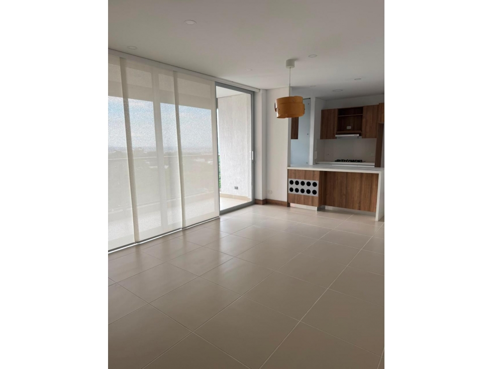 APARTAMENTO CON VISTA A LOS FARALLONES Y LA CIUDAD — foto 4
