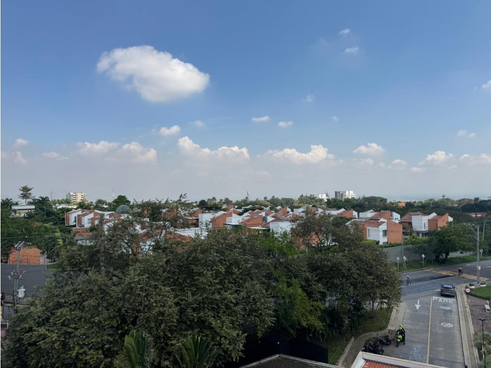 APARTAMENTO CON VISTA A CALI Y LOS FARALLONES