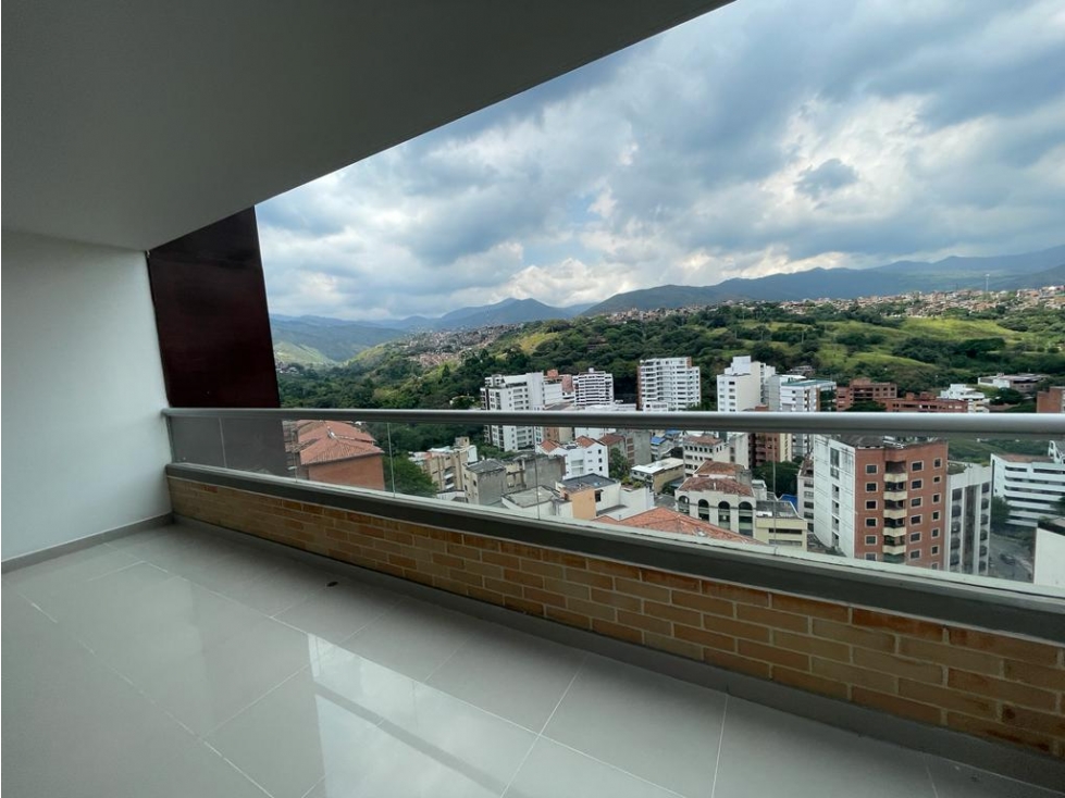 APARTAMENTO EN EL OESTE CON VISTA A LA MONTAÑA Y LA CIUDAD — foto 3