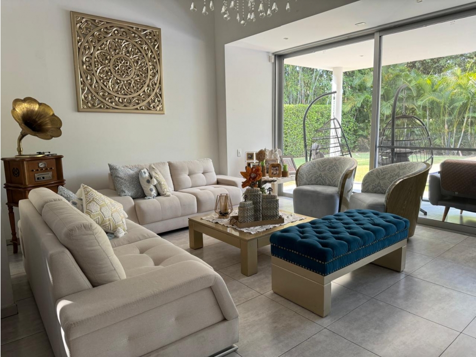 CASA MODERNA CON PISCINA Y JACUZZI — foto 4