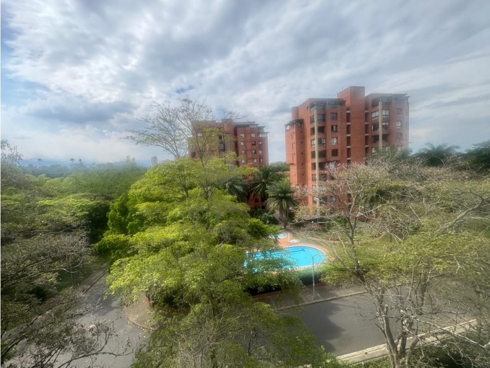 APARTAMENTO EN VENTA CON VISTA AL HUMEDAL