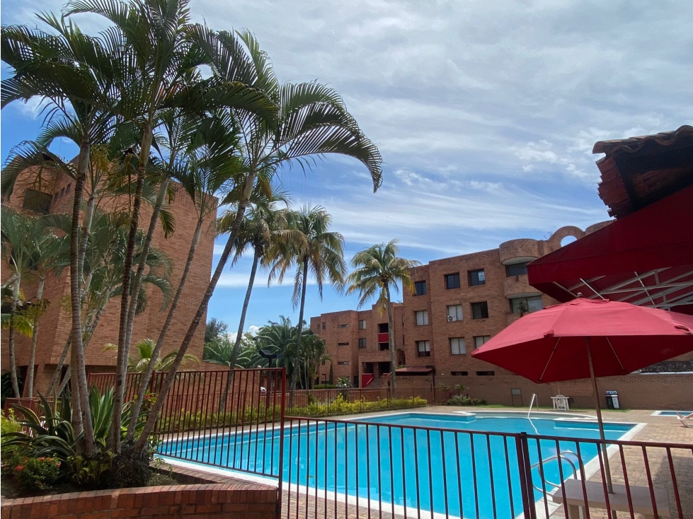 APARTAMENTO CON AMPLIOS ESPACIOS EN EL INGENIO