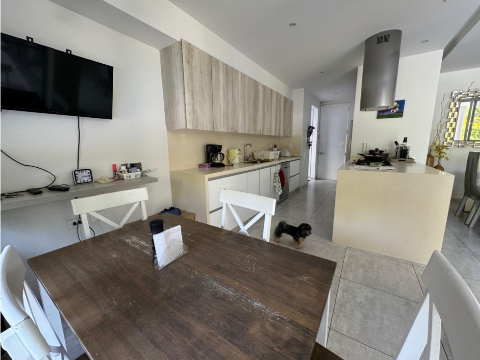 CASA MODERNA CON PISCINA Y JACUZZI — foto 3