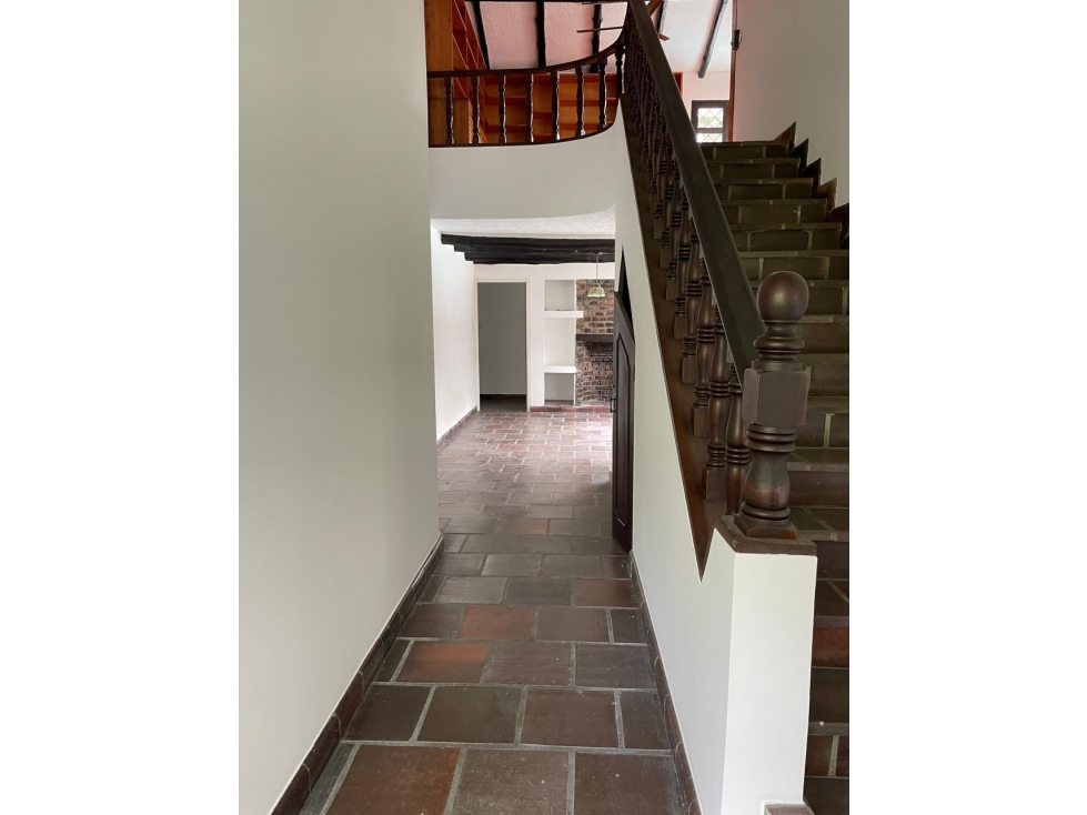 CASA INDEPENDIENTE EN PANCE CON PISCINA Y RODEADA DE VERDE — foto 4