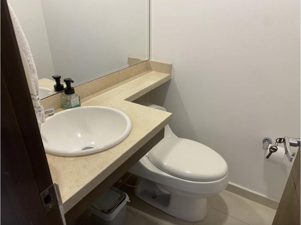 APARTAMENTO CON BUENOS ESPACIOS — foto 5