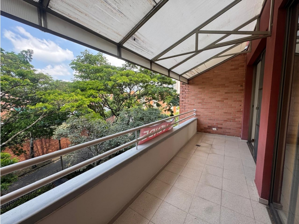 APARTAMENTO EN CIUDAD JARDIN CON VISTA A ZONA VERDE Y RESERVA — foto 5