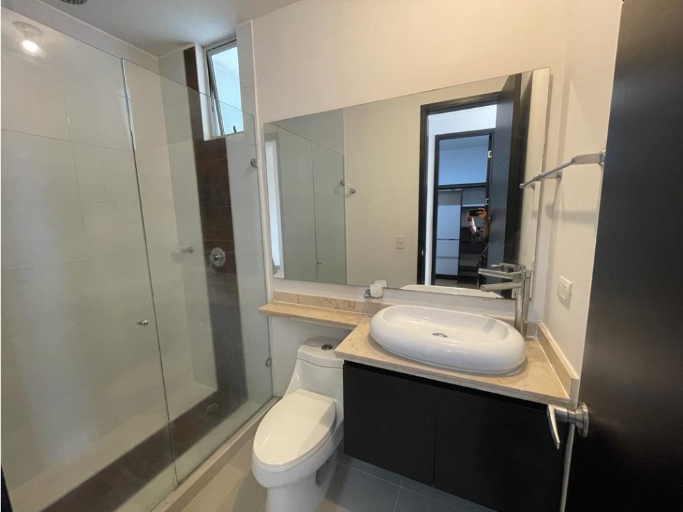 APARTAMENTO EN EL OESTE CON VISTA A LA MONTAÑA Y LA CIUDAD — foto 6