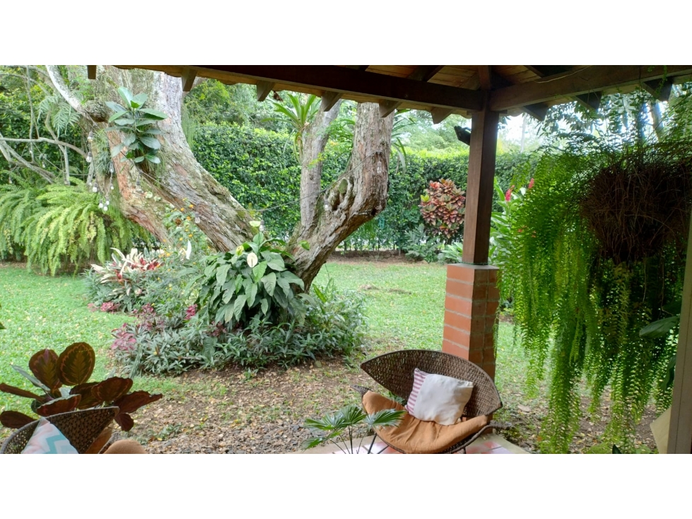 CASA CAMPESTRE EN PANCE