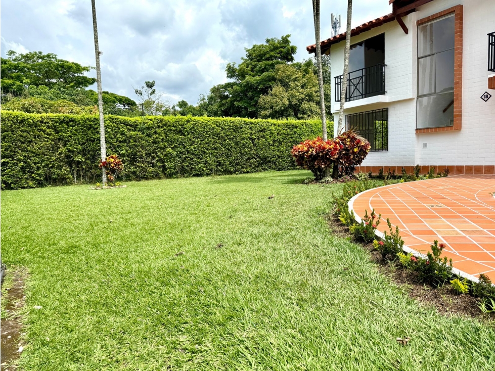 CASA CAMPESTRE RODEADA DE VERDE — foto 6