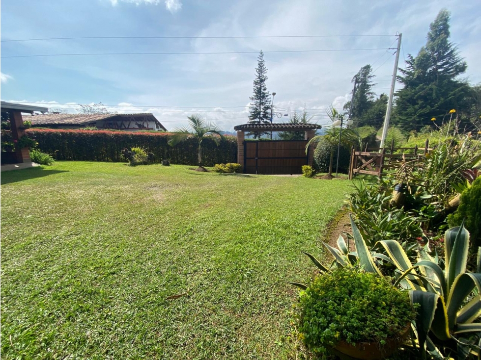 Casa Finca En Venta Vereda El Pantanillo Guarne Antioquia — foto 2