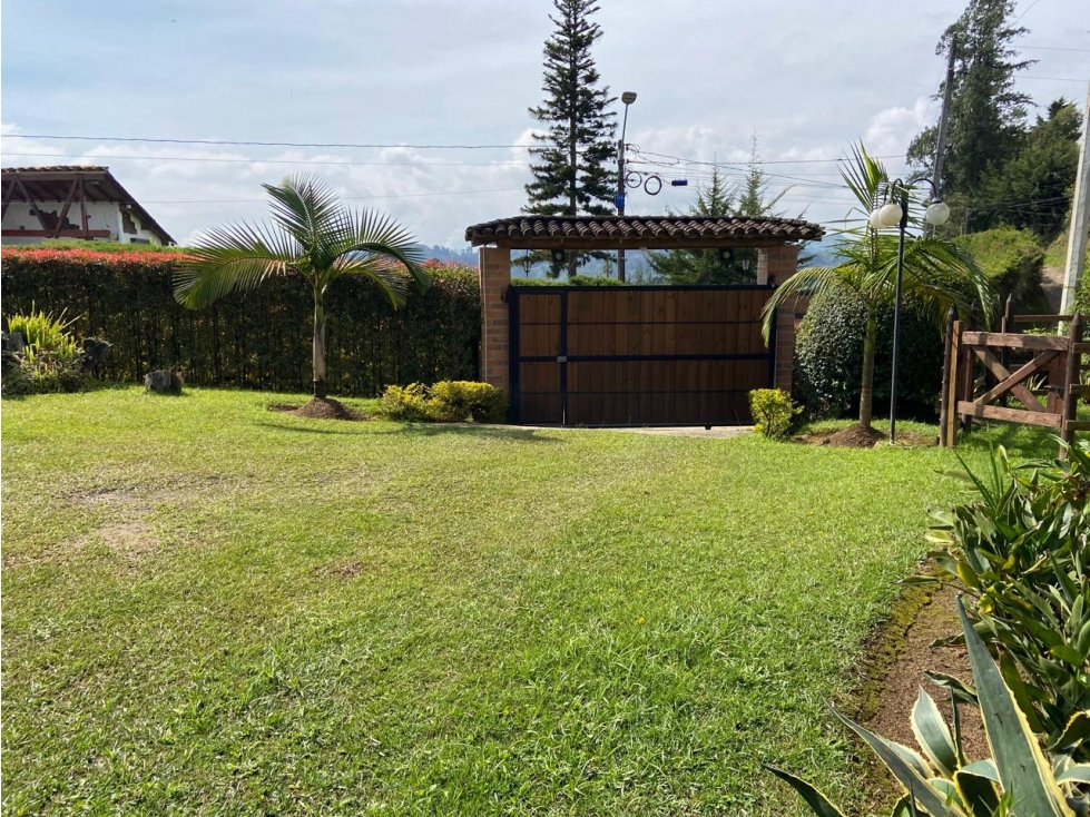 Casa Finca En Venta Vereda El Pantanillo Guarne Antioquia — foto 4