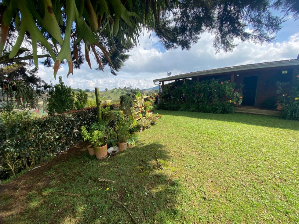 Casa Finca En Venta Vereda El Pantanillo Guarne Antioquia — foto 3