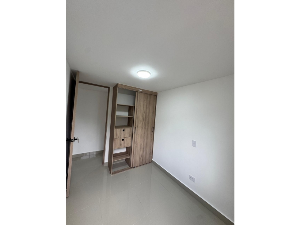 Apartamento En Venta Entre Bosques Niquia — foto 4