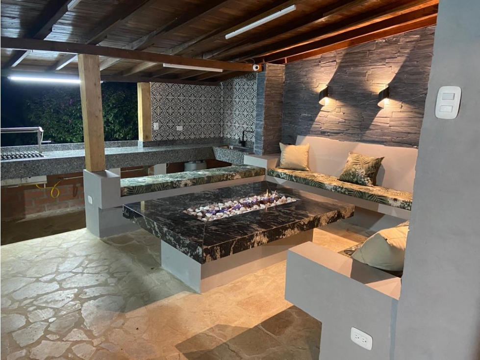 Casa Finca En Venta Vereda El Pantanillo Guarne Antioquia — foto 6