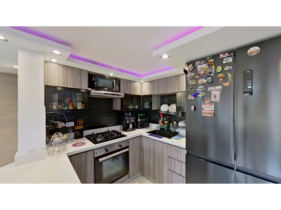 Apartamento En Venta Valerias Bello — foto 2