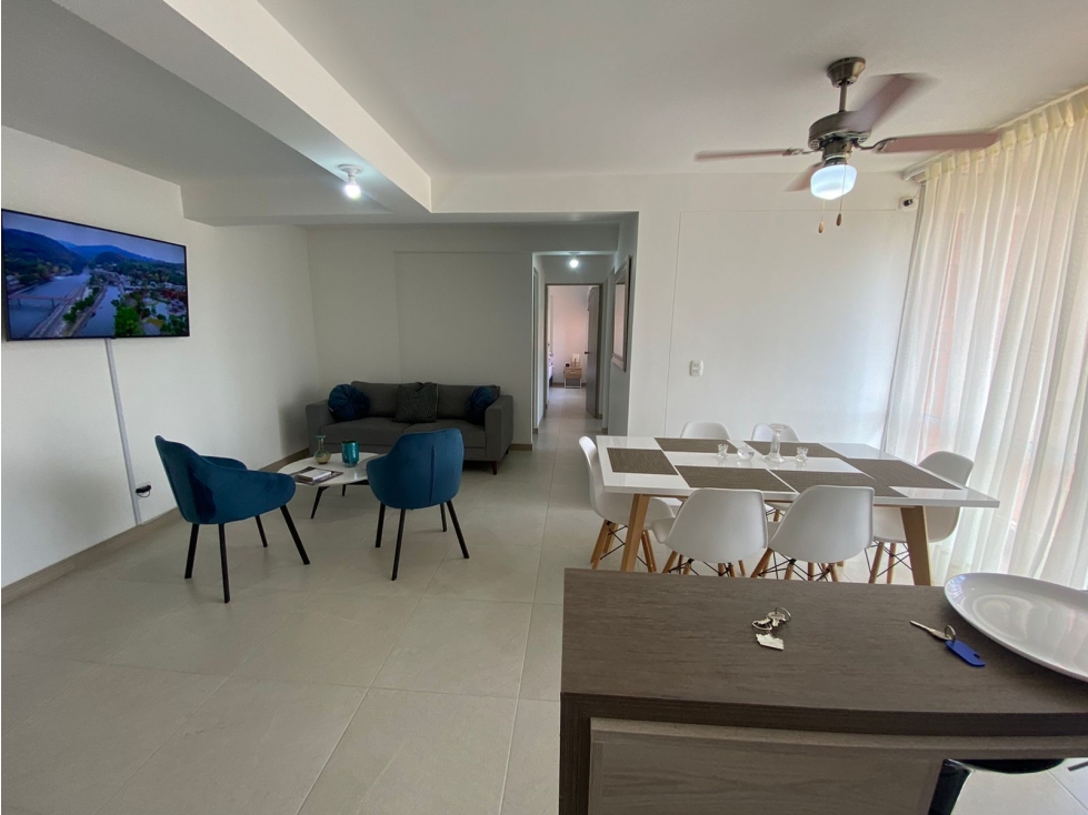 SE RENTA ESPECTACULAR APARTAMENTO AMOBLADO EN CERRITOS — foto 6
