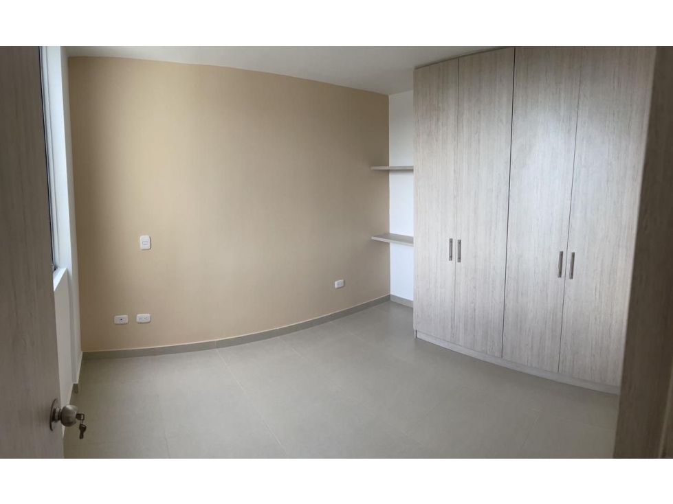EN VENTA HERMOSO APARTAMENTO EN ACQUA HILLS — foto 4