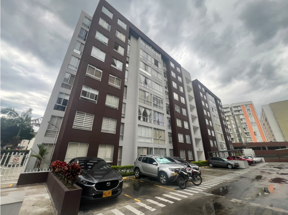SE RENTA APARTAMENTO EL RETIRO