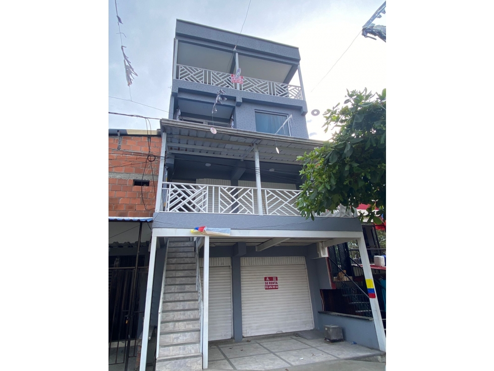 SE RENTAN LOCALES EN MIRAFLORES — foto 2