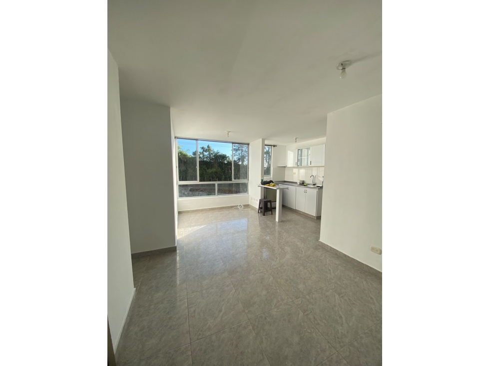 SE RENTA APARTAMENTO EN VILLA VERDE